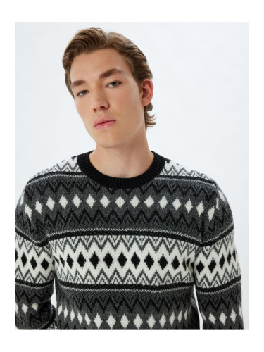 Koton Knitwear Sweater Crew Neck Patterned Long Sleeve