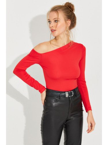 Cool & Sexy Women's Red Cross Collar Blouse