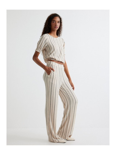 Koton Wide Leg Trousers with Pockets Textured Standard Waist