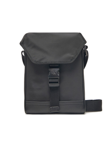 Мъжка чантичка Calvin Klein Jeans Speed Clip Ut Flap Reporter Ny K50K513003 Черен