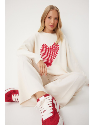 Happiness İstanbul Women's Ecru Heart Embroidered Oversize Knitwear Sweater