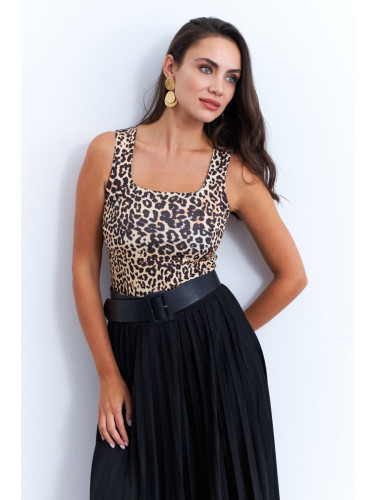 Cool & Sexy Women's Camel-Black Square Neck Leopard Blouse RLO87