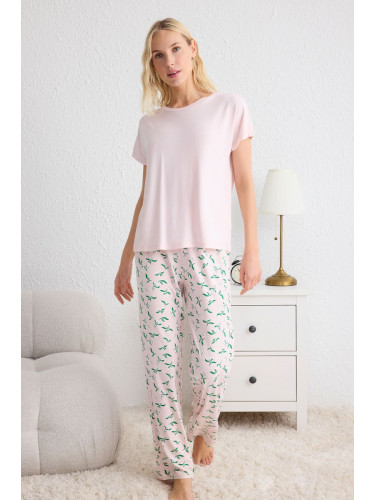 Trendyol Pink Floral Knitted Pajama Set