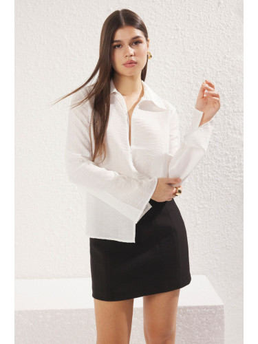 Trendyol White Flowy Fabric Front Zipper Detail Regular Regular Pattern Woven Shirt