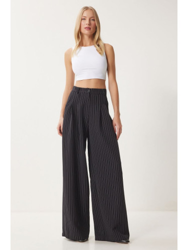 Happiness İstanbul Women's Black Thin Striped Palazzo Woven Trousers