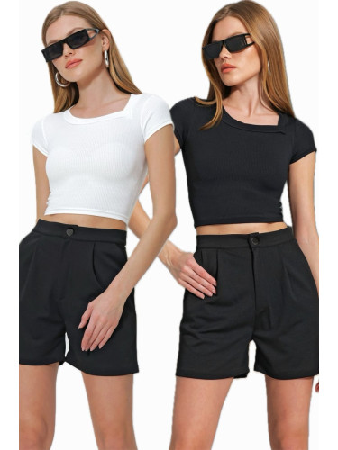 Trend Alaçatı Stili Women's Black and White Square Neck Crop Top 2-Pack T-Shirt