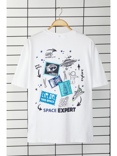 Trendyol White Oversize/Wide Cut Short Sleeve Galaxy Back Print 100% Cotton T-shirt