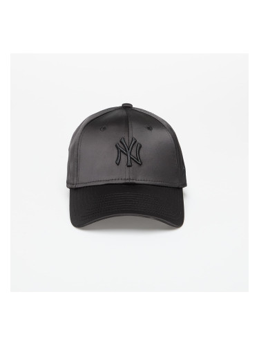 Шапка New Era MLB New York Yankees Satin 9FORTY Adjustable Cap Black Universal