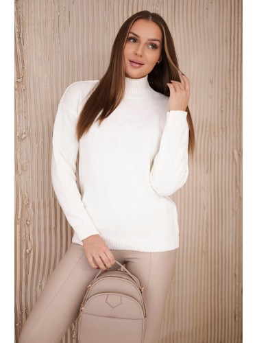 High-neckline ecru sweater