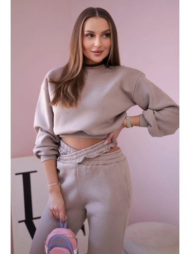 Insulated set with a short sweatshirt in dark beige color