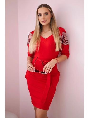 Dress with wings on the shoulders red