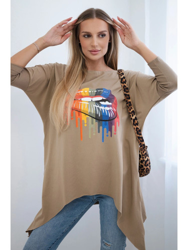 Oversize blouse with rainbow camel print