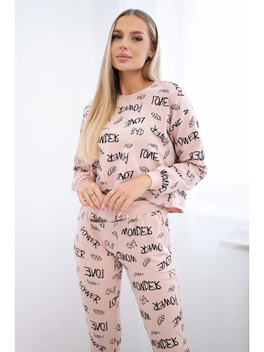 Set with dark powder pink inscriptions