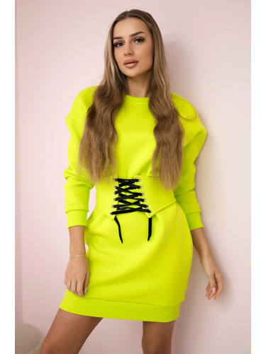 Insulated dress with pistachio decorative belt