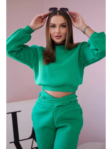 Insulated set with a short sweatshirt in green color
