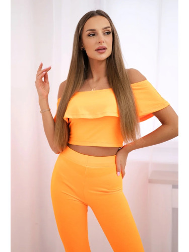 Set with orange neon ruffle