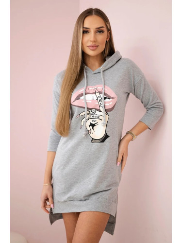 Dress with a longer back and a colorful gray print