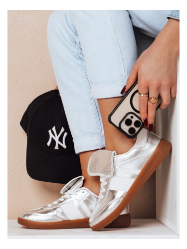 Дамски спортни маратонки SNIKARI сребърни