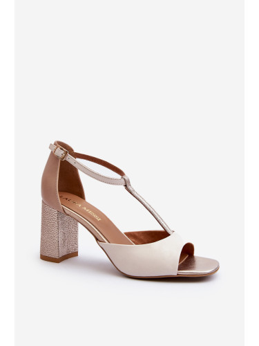 Кожени сандали с ток Laura Messi 2759 Beige