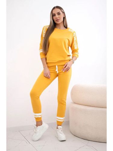 Girl Revolution Mustard Set
