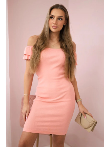 Ribbed dress with apricot pleats