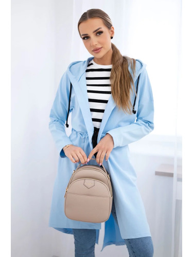 Coat with a longer azure back