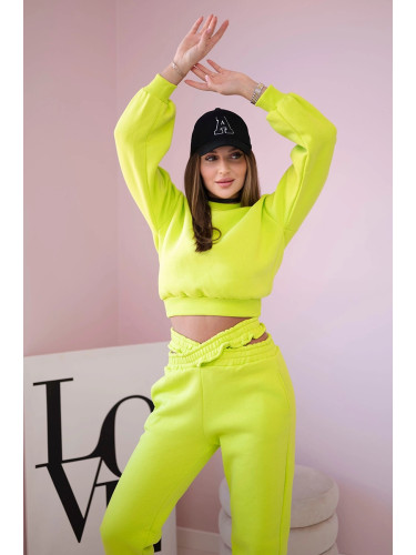 Insulated set with a short pistachio sweatshirt