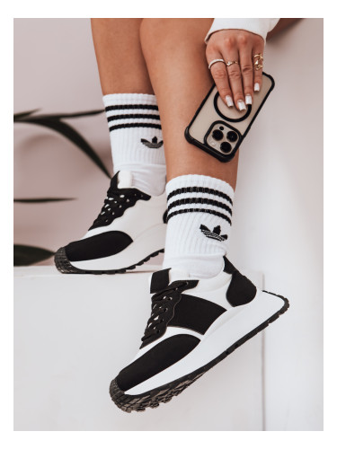 Дамски черни маратонки NEWSTREET