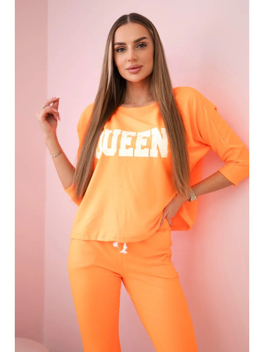 Set with orange neon Queen print