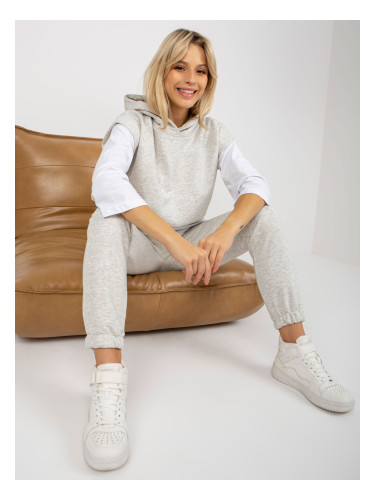 Set-EM-KMPL-764.64-light grey