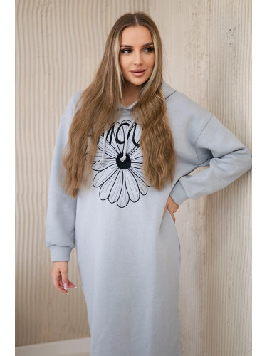 Long insulated dress with grey embroidery