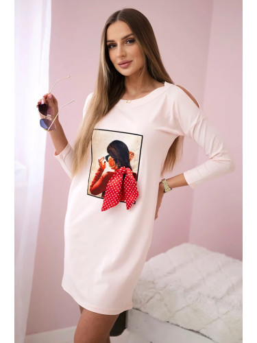 Dress with graphics and bow in polka dot 3D powder pink