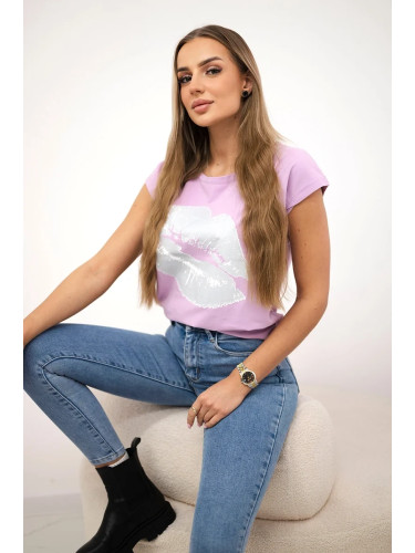 Blouse with purple lip print