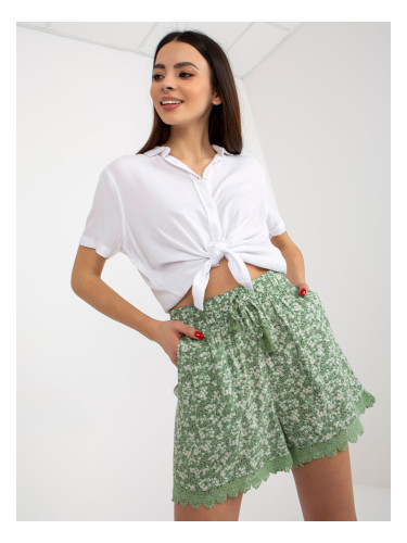 Shorts-D73770M62233KB-pistachio