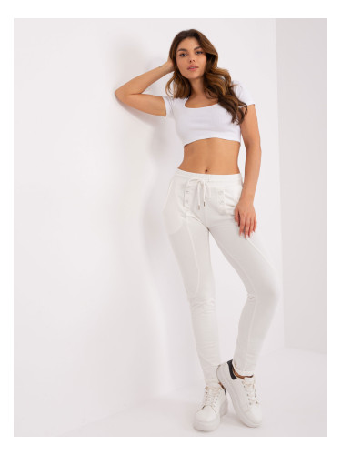 Sweatpants-RV-DR-8692.21-ecru