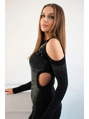 Knitted dress with a slit at the waist and shoulders black