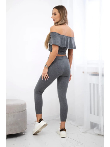Set with graphite ruffle