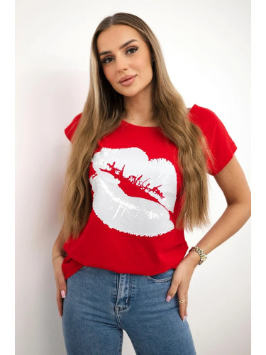 Blouse with red lip print