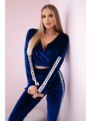 Velour set with Queen mauve-blue inscription