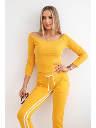 Set with double stripe mustard+white