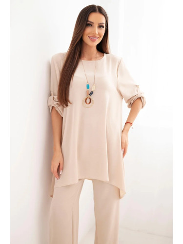 Set blouse + trousers with pendant beige