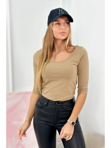 Camel blouse with round neckline