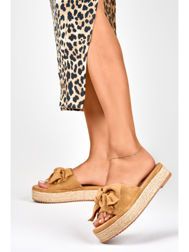 primohurt Brązowe klapki espadryle z kokardą