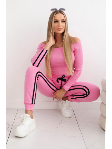 Set with double stripe light pink color