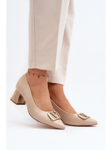 Елегантни помпи с орнамент Laura Messi 2740 бежово