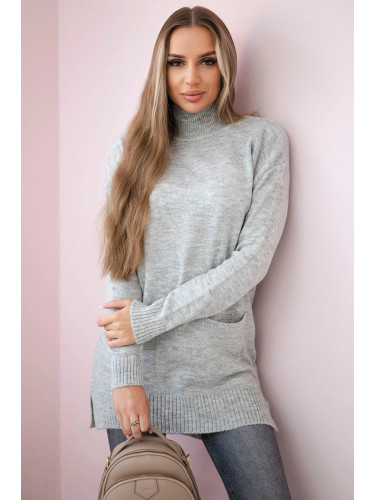 Sweater with stand-up collar gray