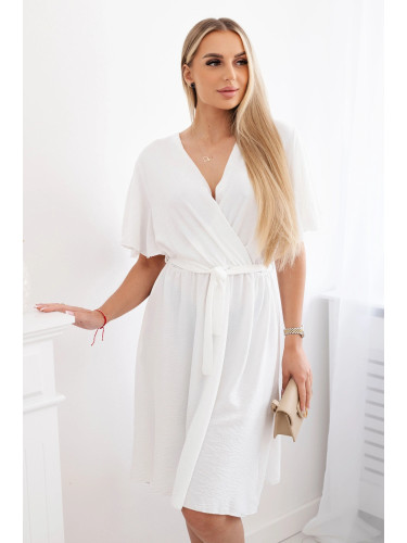 Women's dress with a plunging neckline - ecru