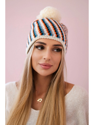 Kesi Cap with a pompom Hanna K328 ecru