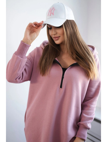 Insulated sweatshirt with slits on the sides, dark pink