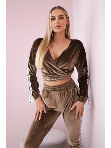 Velour set with Queen cappuccino inscription